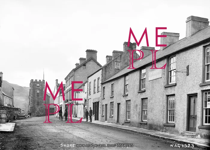 : Shore Street, Cushendall : Shore Street, Cushendall