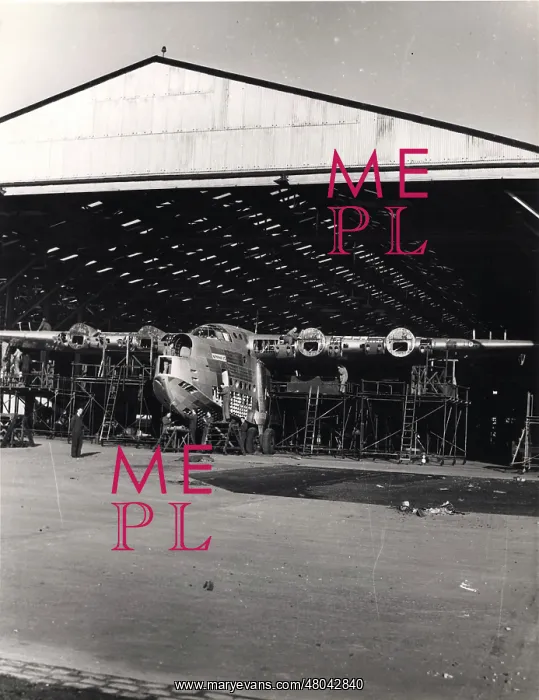 : Short Sunderland III during conversion to civil use : Short Sunderland III during conversion to civil use