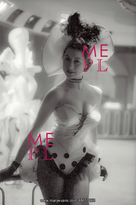 : Showgirl, London : Showgirl, London