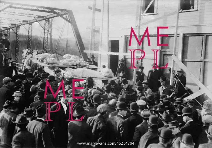 : Shrouded victims of the Marianna Mine loaded ? : Shrouded victims of the Marianna Mine loaded ?
