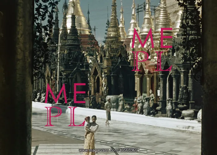 : Shwedagon Pagoda - Rangoon : Shwedagon Pagoda - Rangoon