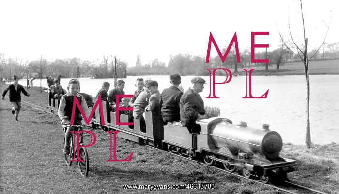  : Sidcup, Danson Park, Miniature Railway c1955