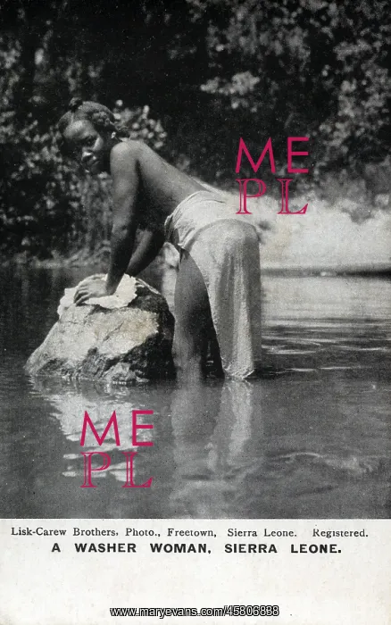 : Sierra Leone - A women doing her washing in the river : Sierra Leone - A women doing her washing in the river