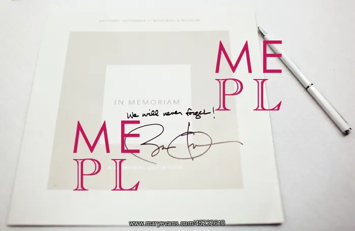 : A signed message from President Barack Obama ? : A signed message from President Barack Obama ?