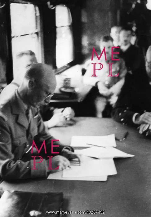 : Signing of the armistice at CompiEugne, 1940 : Signing of the armistice at CompiEugne, 1940