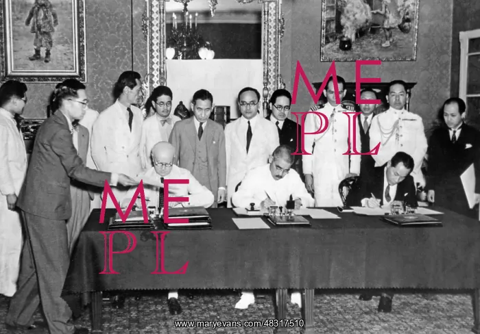 : Signing of a border agreement, 1941 : Signing of a border agreement, 1941