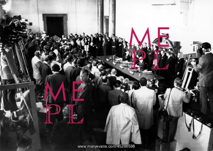 : Signing of the Four-Power Agreement on Berlin : Signing of the Four-Power Agreement on Berlin