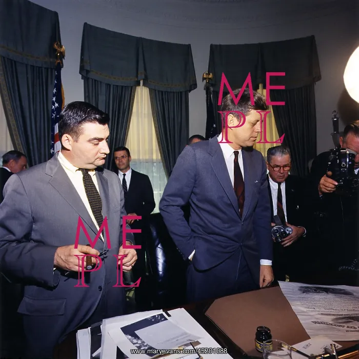 : Signing General Eisenhower's commission. ? : Signing General Eisenhower's commission. ?