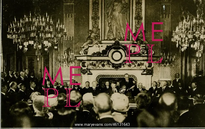 : Signing of the Peace Pact in Paris, August 1928 : Signing of the Peace Pact in Paris, August 1928