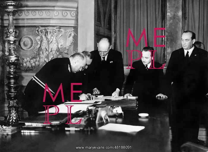 : Signing of the Rome Protocols by Austria, Hungary and Ital : Signing of the Rome Protocols by Austria, Hungary and Ital