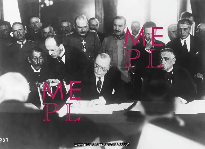 : Signing of the Treaty of Bucharest, 1918 : Signing of the Treaty of Bucharest, 1918