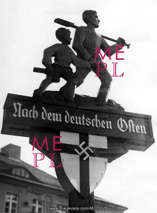 : Signpost on the Frankfurt Oder Bridge, 1935 : Signpost on the Frankfurt Oder Bridge, 1935