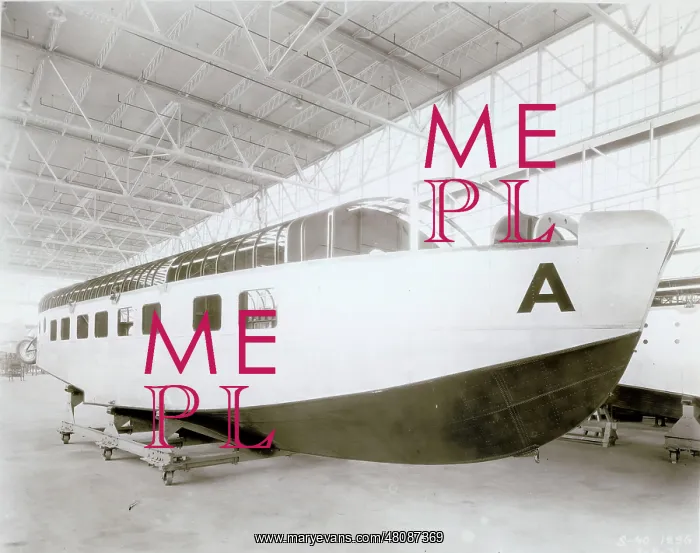 : Sikorsky S40 fuselage during construction : Sikorsky S40 fuselage during construction