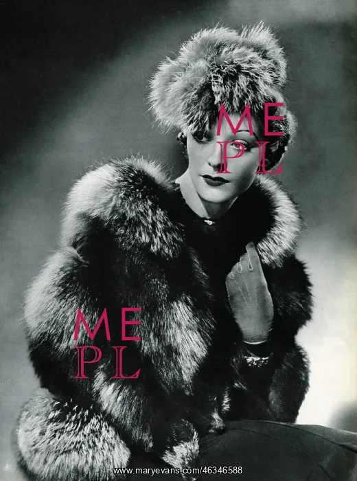 : Silver fox cape coat and hat 1937 : Silver fox cape coat and hat 1937