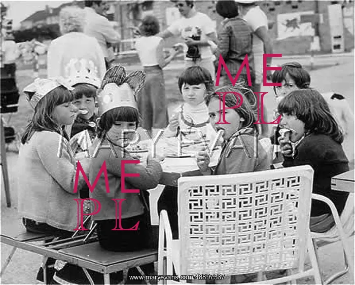: SILVER JUBILEE / ELIZ II : SILVER JUBILEE / ELIZ II