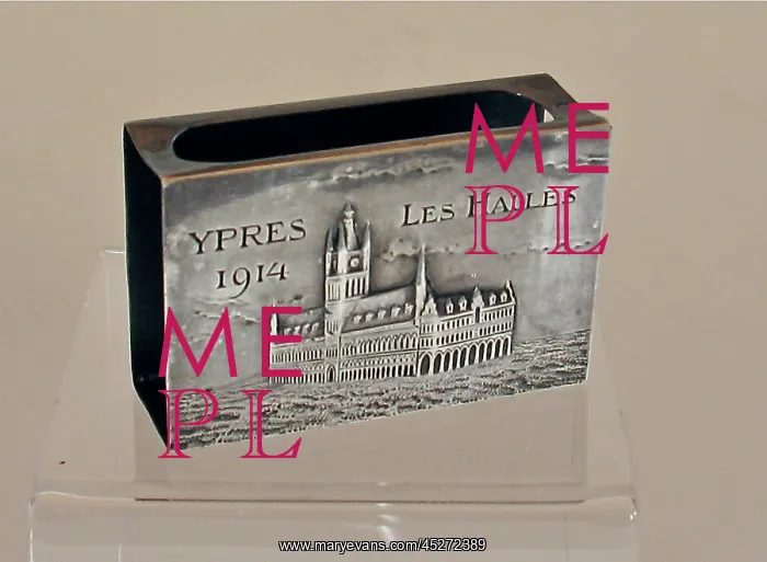 : Silver matchbox holder engraved Ypres - Les Halles : Silver matchbox holder engraved Ypres - Les Halles