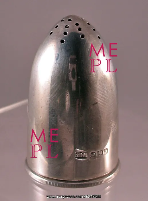 : Silver pepper pot in the shape of a heavy Howitzer shell : Silver pepper pot in the shape of a heavy Howitzer shell