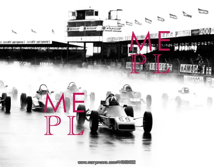 : SILVERSTONE MOTOR RACE : SILVERSTONE MOTOR RACE