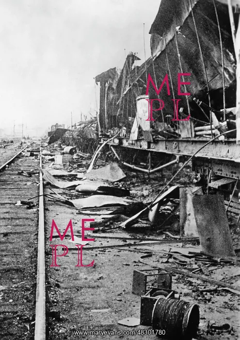 : Simferopol railroad station, 1941 : Simferopol railroad station, 1941