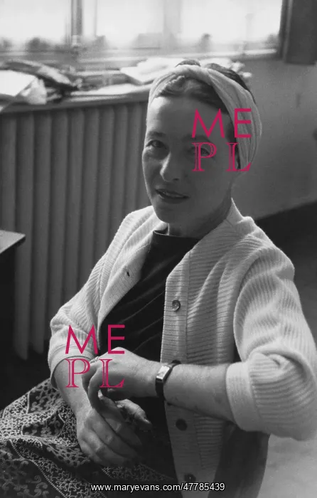 : Simone de Beauvoir, 1958 : Simone de Beauvoir, 1958