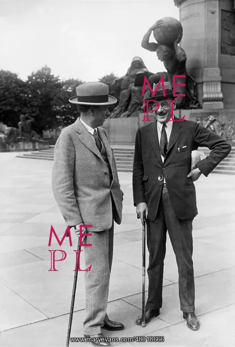 : Sinclair Lewis and Count Karoly in Berlin, 1928 : Sinclair Lewis and Count Karoly in Berlin, 1928