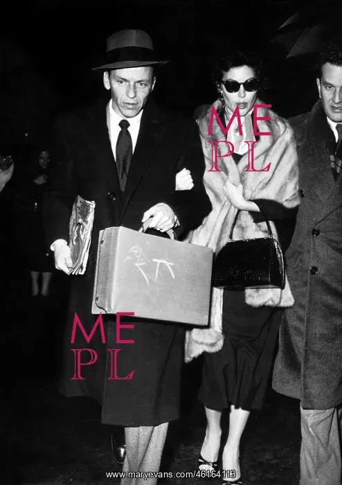 : Singer, Actor Frank Sinatra 1915 - 1998 : Singer, Actor Frank Sinatra 1915 - 1998
