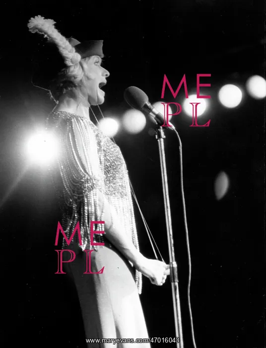  : Singer, Actress Annie Cordy 1928 -