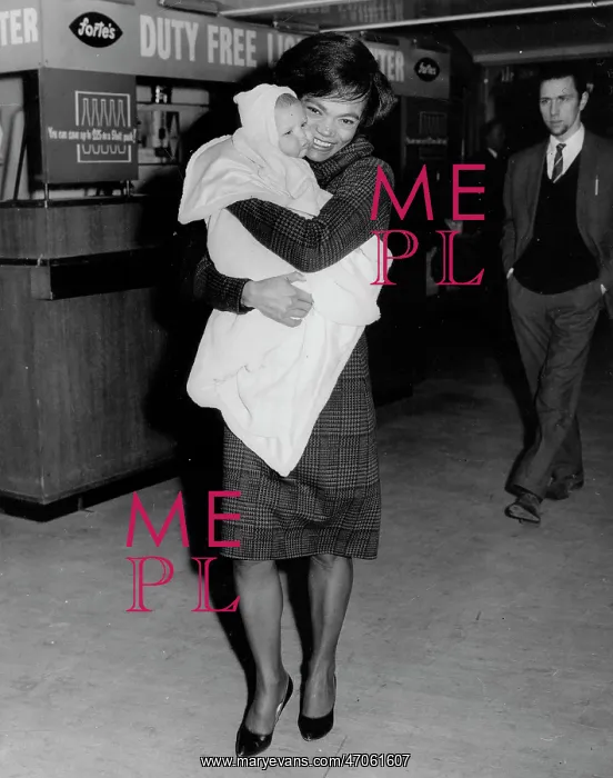 : Singer, Actress Eartha Kitt 1927 - 2008 : Singer, Actress Eartha Kitt 1927 - 2008