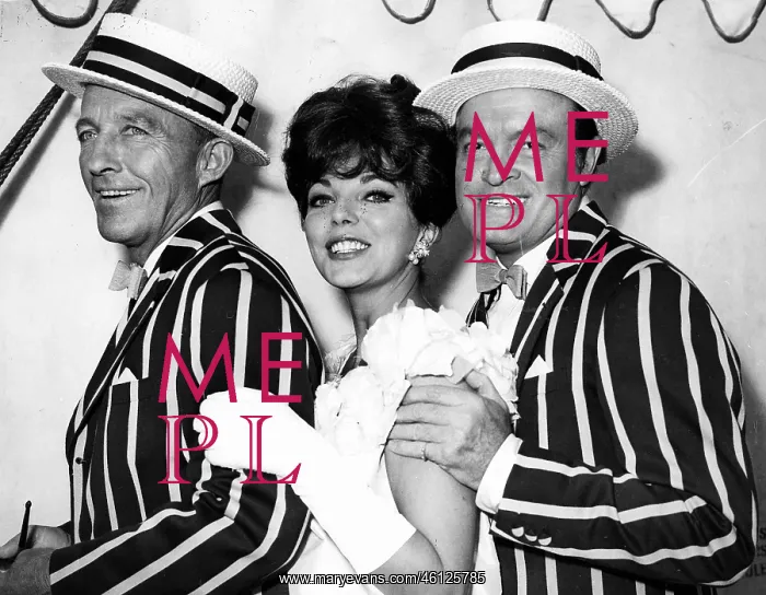 : Singer Bing Crosby : Singer Bing Crosby