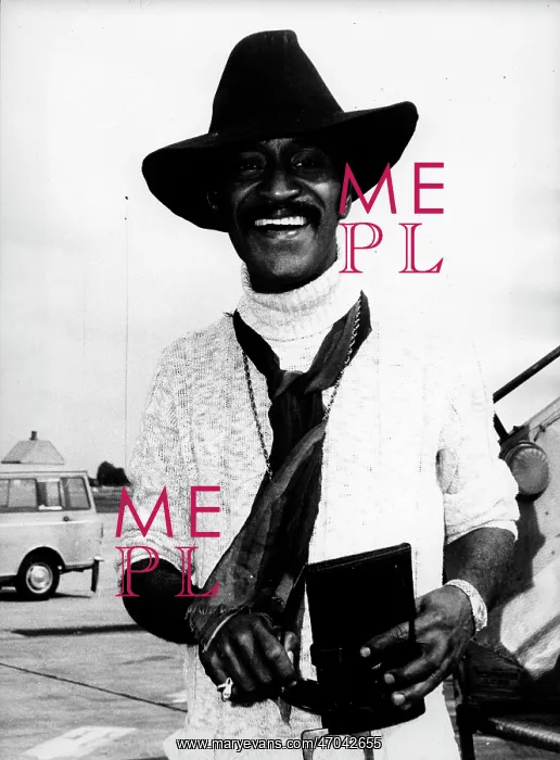 : Singer, Dancer Sammy Davis, Jr. 1925 - 1990 : Singer, Dancer Sammy Davis, Jr. 1925 - 1990