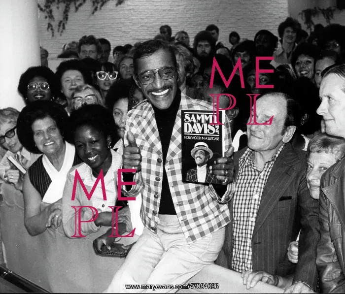 : Singer, Dancer Sammy Davis, Jr. 1925 - 1990 : Singer, Dancer Sammy Davis, Jr. 1925 - 1990