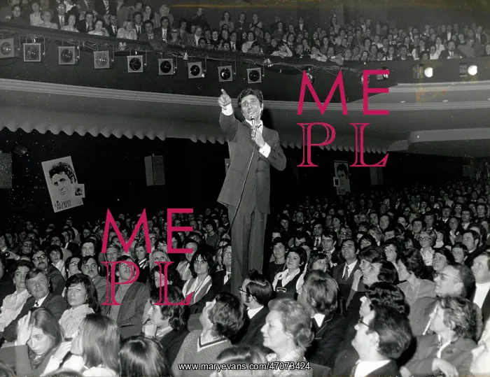 : Singer Gilbert Becaud 1927 - 2001 : Singer Gilbert Becaud 1927 - 2001
