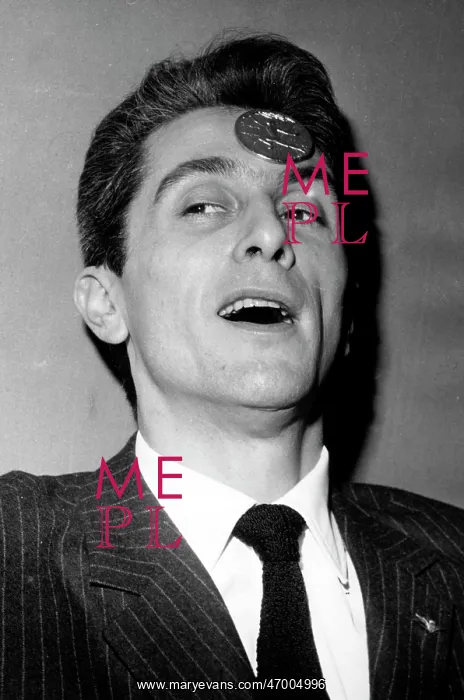 : Singer Marcel Amont 1929 - : Singer Marcel Amont 1929 -