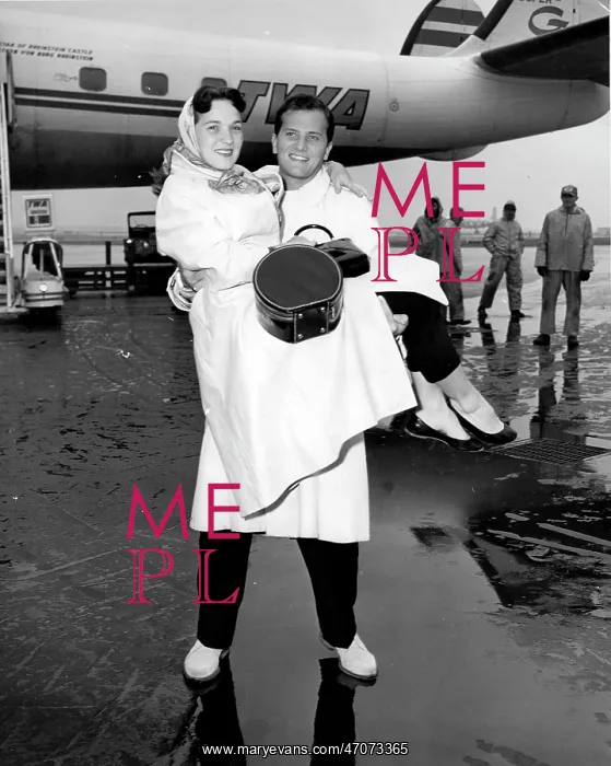 : Singer Pat Boone 1934 - : Singer Pat Boone 1934 -