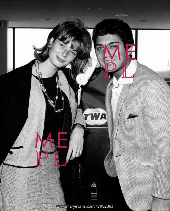 : Singer Paul Anka 1941 - : Singer Paul Anka 1941 -