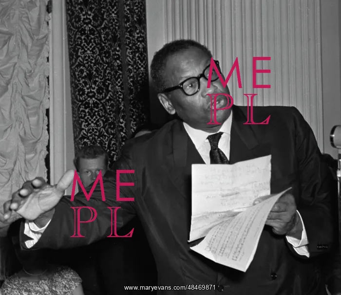 : Singer Paul Robeson visits USSR : Singer Paul Robeson visits USSR