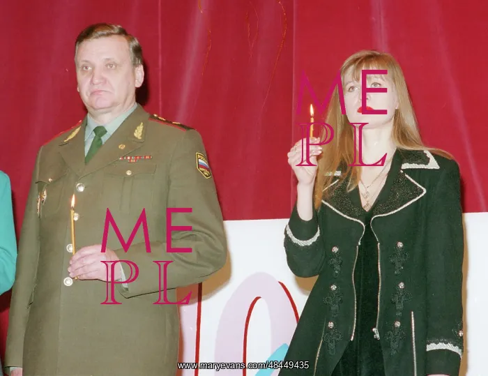 : Singer Vika Tsyganova and head of Burdenko General : Singer Vika Tsyganova and head of Burdenko General
