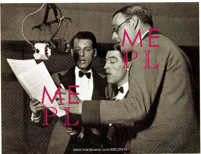 : Three singers, BBC Dance Band, Broadcasting House : Three singers, BBC Dance Band, Broadcasting House