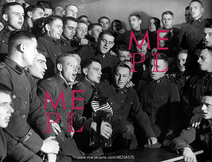 : Singing SS men of the SS Leibgarde Adolf HItler : Singing SS men of the SS Leibgarde Adolf HItler