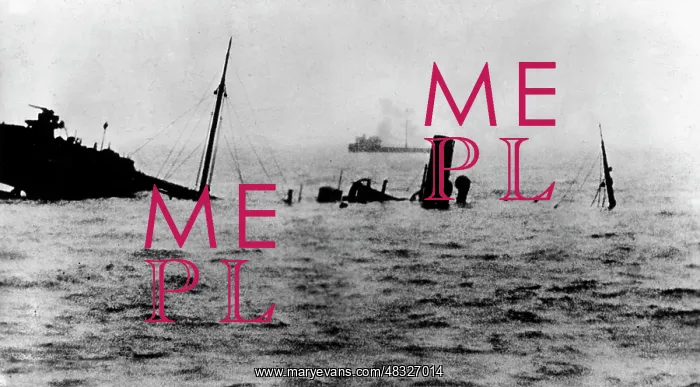 : Sinking British freighter, 1939 : Sinking British freighter, 1939