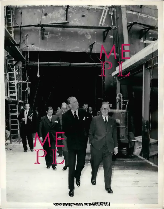 : Sir Anthony Eden PM on visit to Harwell : Sir Anthony Eden PM on visit to Harwell