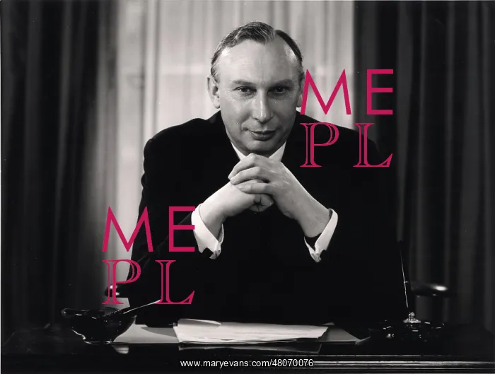 : Sir Arnold Alexander Hall : Sir Arnold Alexander Hall