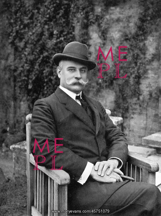 : SIR FREDERICK TREVES : SIR FREDERICK TREVES