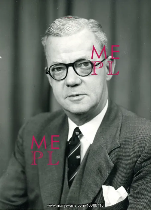 : Sir George Gardner, KBE, CB, HonFRAeS, Royal Aeronautica : Sir George Gardner, KBE, CB, HonFRAeS, Royal Aeronautica