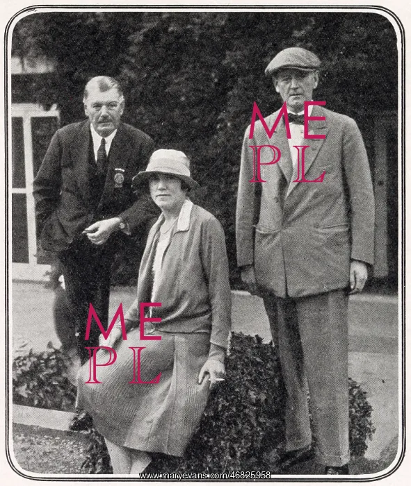 : Sir Herbert Hambling, Captain and Mrs Guy Hambling : Sir Herbert Hambling, Captain and Mrs Guy Hambling