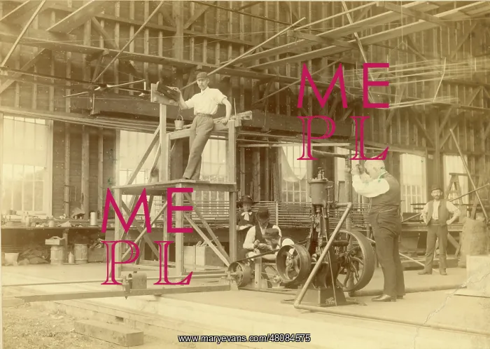 : Sir Hiram Maxim operating the valve of the steam engine? : Sir Hiram Maxim operating the valve of the steam engine?