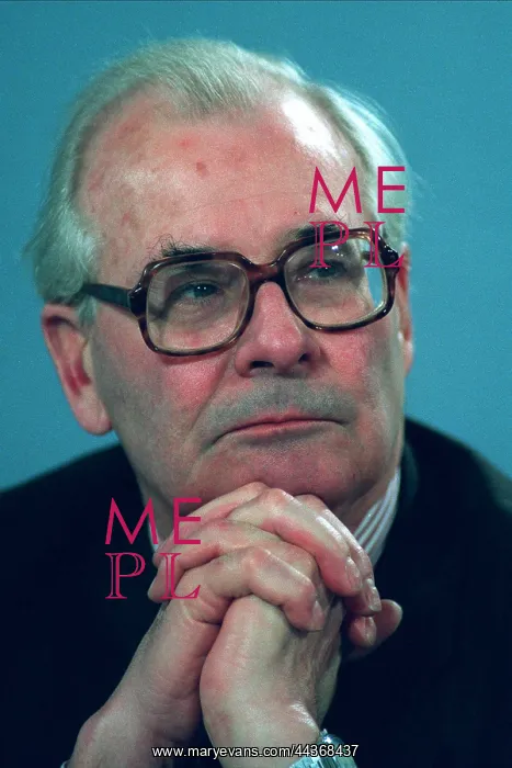  : Sir James Spicer MP