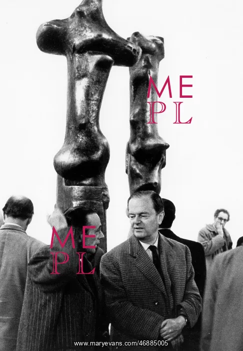 : Sir Kenneth Clark, Henry Moore Exhibition, Whitechapel : Sir Kenneth Clark, Henry Moore Exhibition, Whitechapel