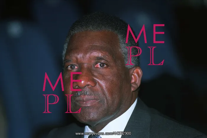 : Sir Lynden Pindling : Sir Lynden Pindling