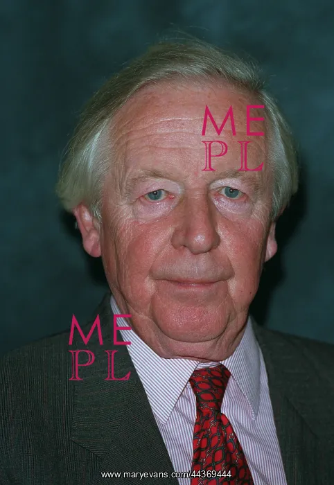  : Sir Marcus Fox MP